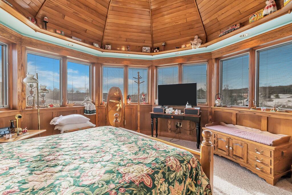 Silo Suite at The Red Barn Village